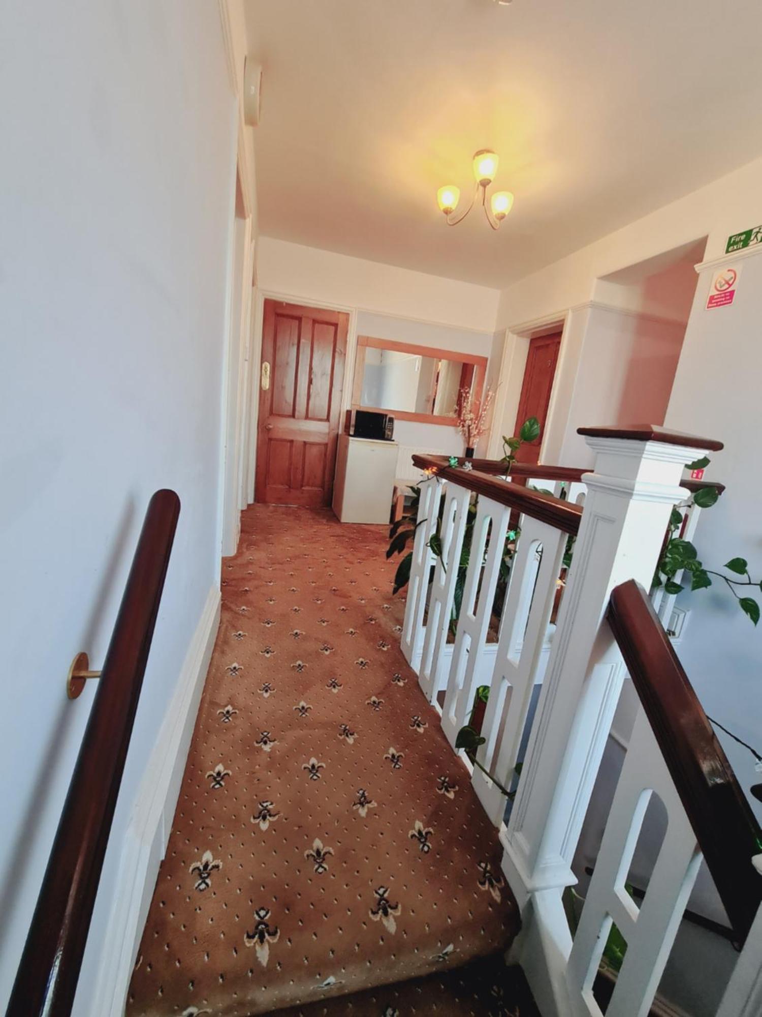 Thornbury Accommodation Burnham-on-Sea Exterior photo