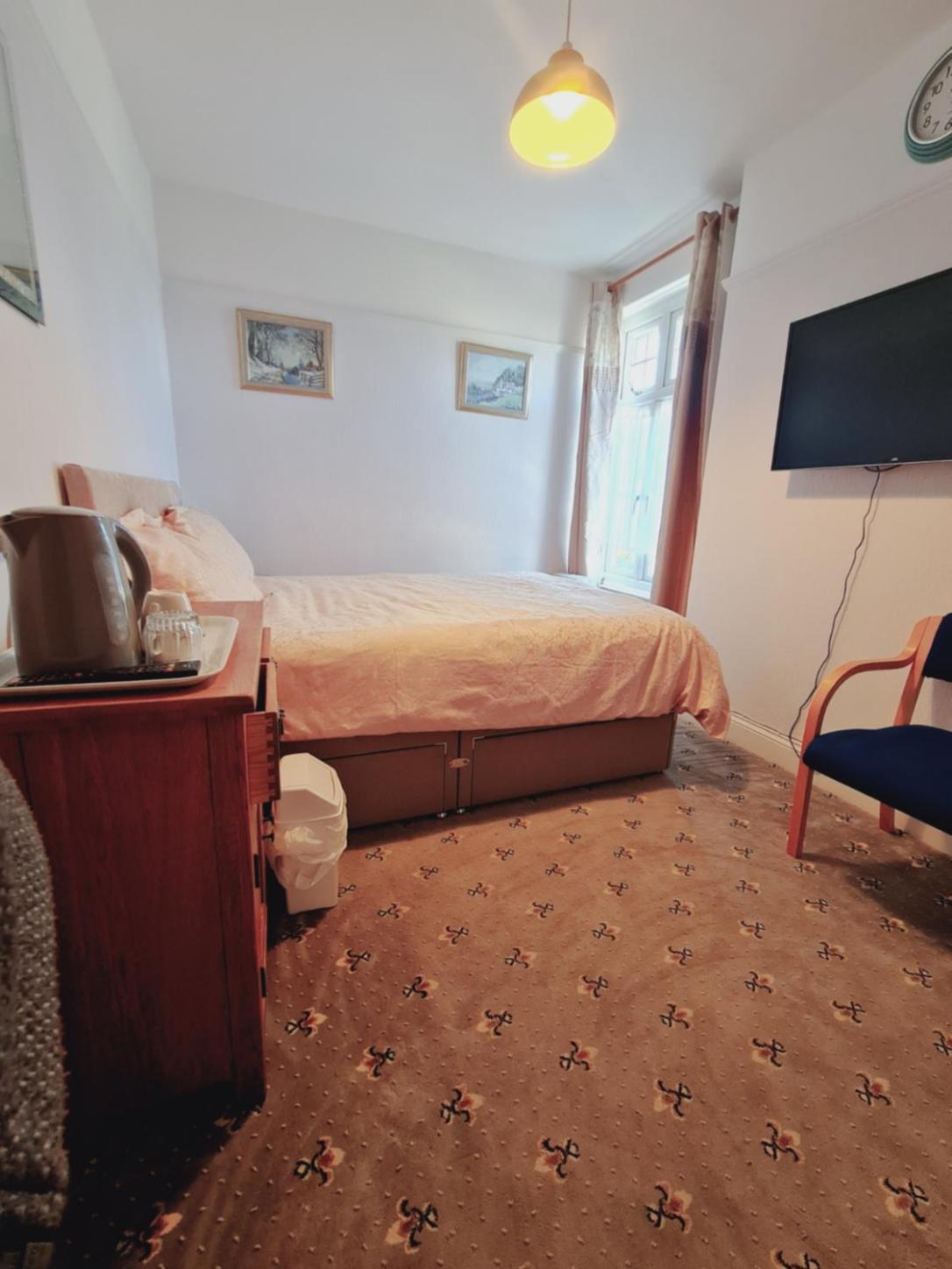 Thornbury Accommodation Burnham-on-Sea Exterior photo